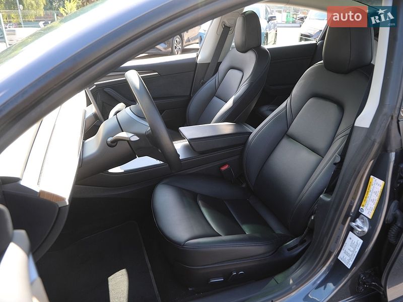 Седан Tesla Model 3 2022 в Харькове