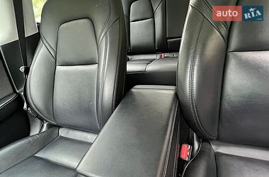 Седан Tesla Model 3 2021 в Млинове