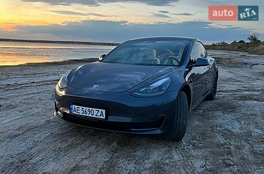 Седан Tesla Model 3 2022 в Днепре фото 2 Седан Tesla Model 3 2022 в Днепре