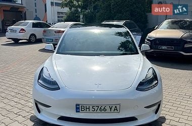 Седан Tesla Model 3 2021 в Одесі