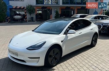Седан Tesla Model 3 2021 в Одесі