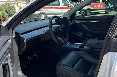 Седан Tesla Model 3 2021 в Одесі