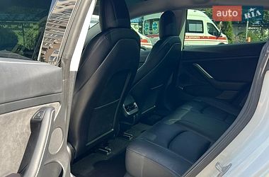Седан Tesla Model 3 2021 в Одесі