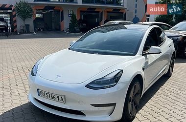 Седан Tesla Model 3 2021 в Одесі