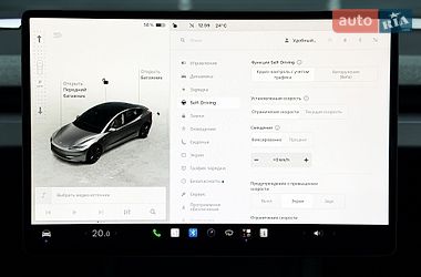 Седан Tesla Model 3 2025 в Киеве