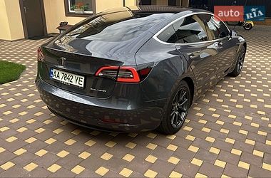 Седан Tesla Model 3 2019 в Києві