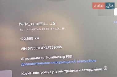 Седан Tesla Model 3 2020 в Чорноморську