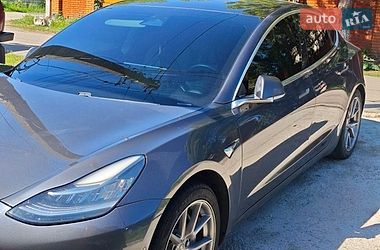 tesla model-3 2020 в Черноморск (Ильичевск) от про продавца Дмитро tesla model-3 2020 в Черноморск (Ильичевск) от профессионального продавца Дмитро