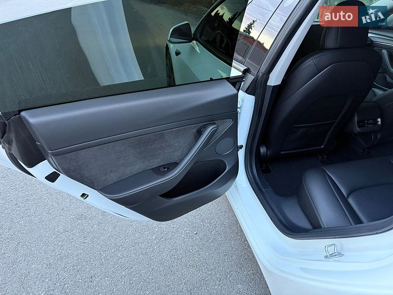 Седан Tesla Model 3 2021 в Днепре фото 12 Седан Tesla Model 3 2021 в Днепре