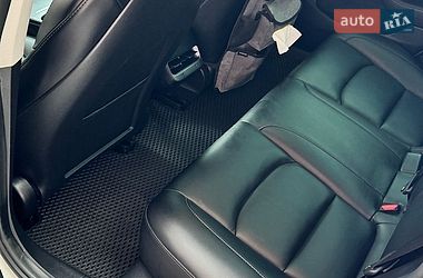 Седан Tesla Model 3 2021 в Кривому Розі