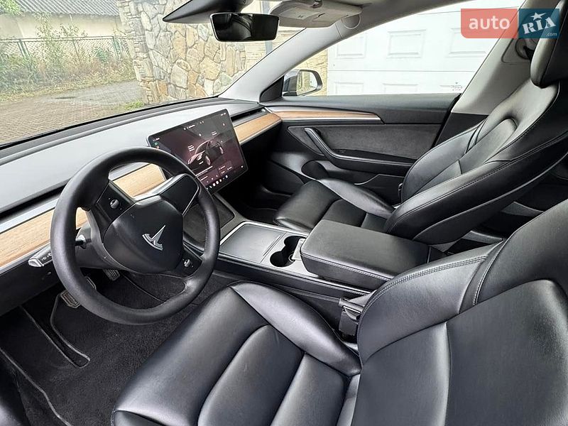 Седан Tesla Model 3 2022 в Надвірній фото 3 Седан Tesla Model 3 2022 в Надвірній