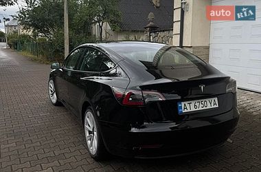 Седан Tesla Model 3 2022 в Надвірній фото 13 Седан Tesla Model 3 2022 в Надвірній