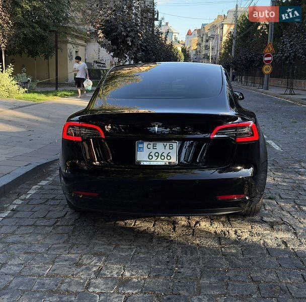 Седан Tesla Model 3 2022 в Чернівцях фото 5 Седан Tesla Model 3 2022 в Чернівцях