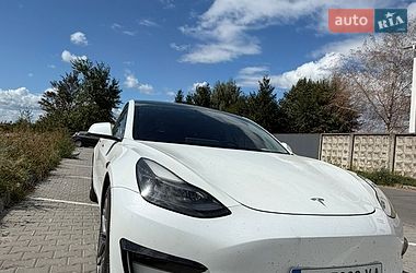 Седан Tesla Model 3 2021 в Хмельницькому