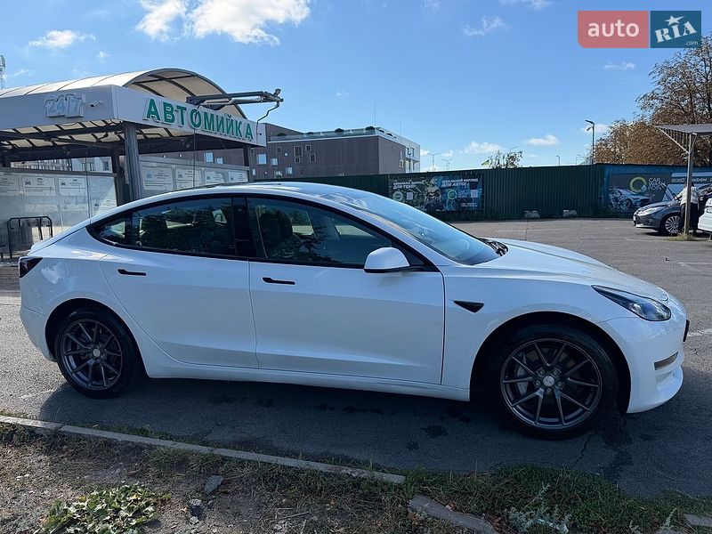 Седан Tesla Model 3 2023 в Киеве фото 8 Седан Tesla Model 3 2023 в Киеве