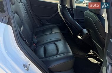 Седан Tesla Model 3 2023 в Киеве фото 16 Седан Tesla Model 3 2023 в Киеве
