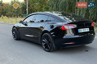 Седан Tesla Model 3 2018 в Николаеве