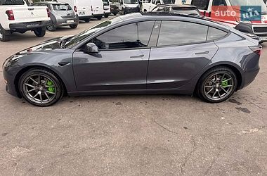 Седан Tesla Model 3 2022 в Полтаві