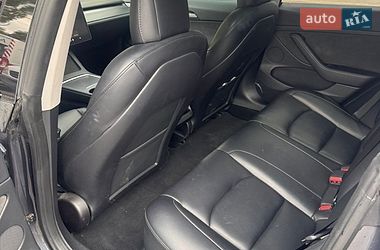 Седан Tesla Model 3 2022 в Полтаві