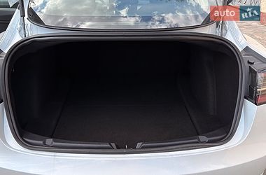 Седан Tesla Model 3 2020 в Ковеле