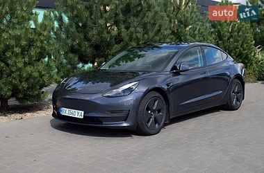 Седан Tesla Model 3 2022 в Хмельницькому