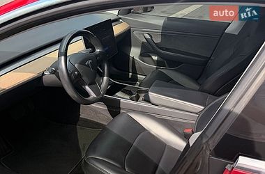 Седан Tesla Model 3 2018 в Киеве