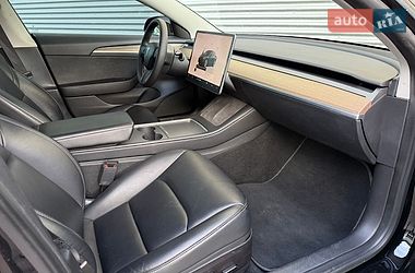 Седан Tesla Model 3 2022 в Рівному