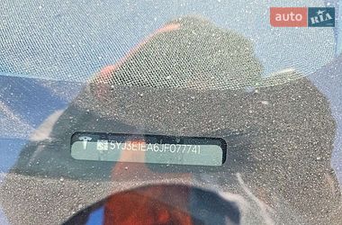 Седан Tesla Model 3 2018 в Моршині