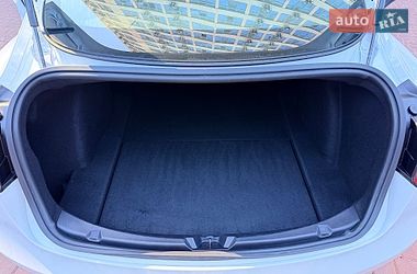 Седан Tesla Model 3 2020 в Одесі