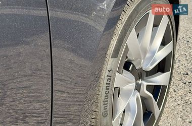 Седан Tesla Model 3 2024 в Виннице