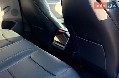 Седан Tesla Model 3 2024 в Виннице