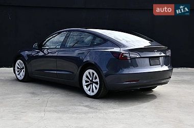 Седан Tesla Model 3 2022 в Львові