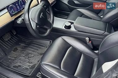 Седан Tesla Model 3 2020 в Киеве
