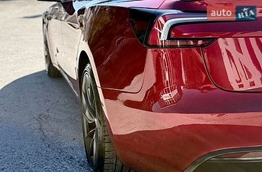 Седан Tesla Model 3 2024 в Вінниці