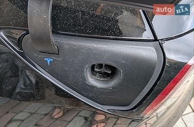 Седан Tesla Model 3 2019 в Костопілі