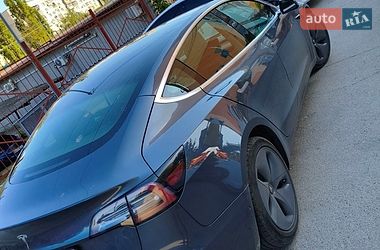 Седан Tesla Model 3 2019 в Одессе