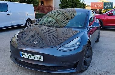 Седан Tesla Model 3 2019 в Одессе