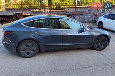 Седан Tesla Model 3 2019 в Одессе