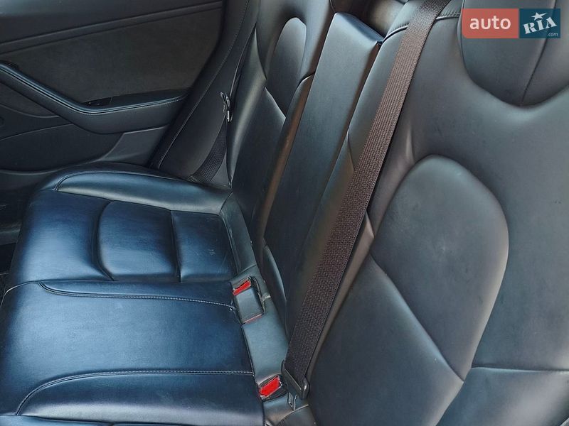 Седан Tesla Model 3 2019 в Одессе