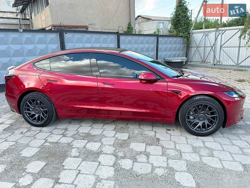 Седан Tesla Model 3 2024 в Подольске