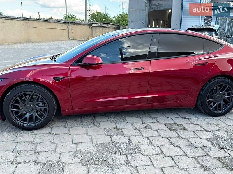 Седан Tesla Model 3 2024 в Подольске