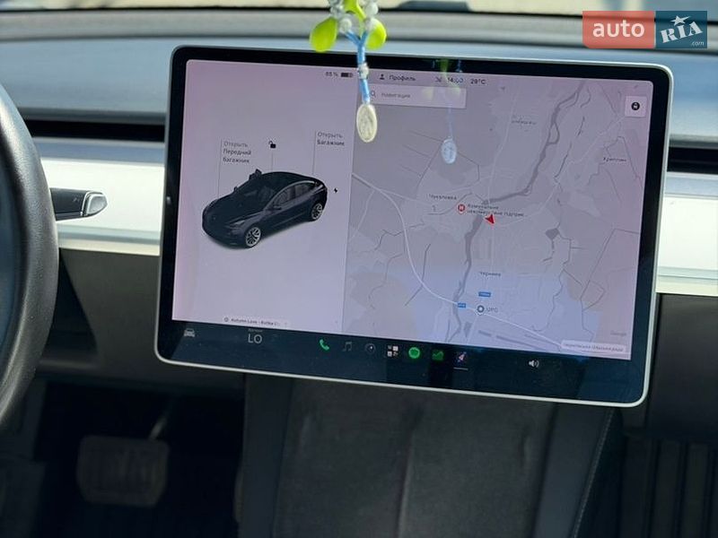 Седан Tesla Model 3 2020 в Івано-Франківську