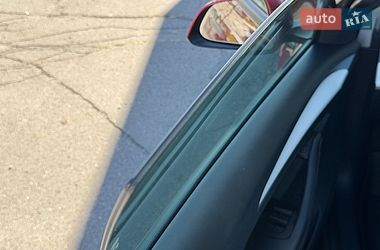 Седан Tesla Model 3 2021 в Виннице