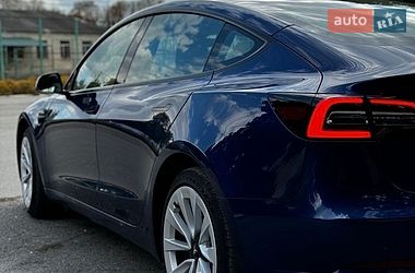 Седан Tesla Model 3 2023 в Полтаві