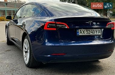 Седан Tesla Model 3 2023 в Полтаві