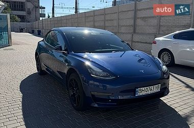 Седан Tesla Model 3 2019 в Одессе