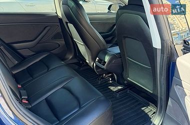 Седан Tesla Model 3 2019 в Одессе