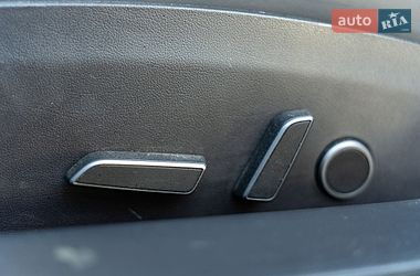 Седан Tesla Model 3 2021 в Львове