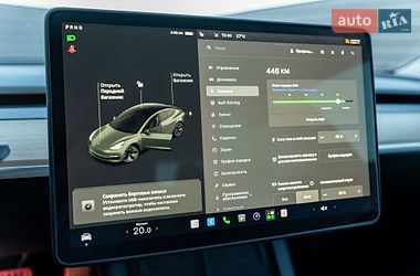 Седан Tesla Model 3 2021 в Львове