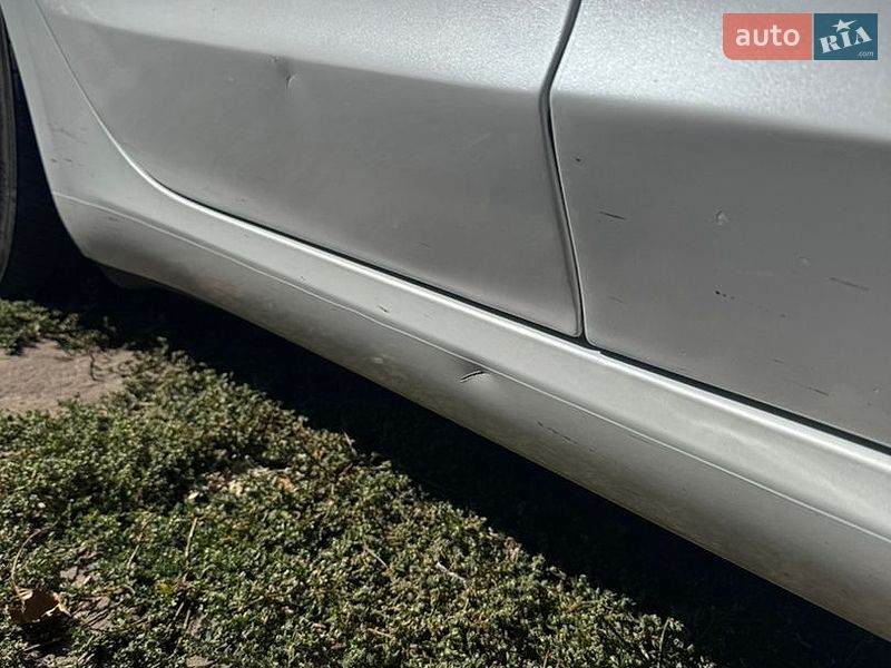 Седан Tesla Model 3 2021 в Києві